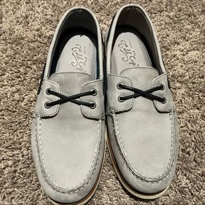 Sperry boat shoes